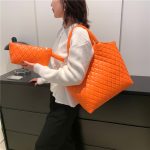 Wholesale Women Fashion Casual Solid Color Rhombic Large Capacity Handbag Two-Piece Bag Set - Image 4