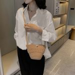 Women Fashion Simple Straw Woven Pearl Decoration Shoulder Bag - Image 5