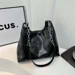 Women Fashion Large Capacity PU Shoulder Bag - Image 4