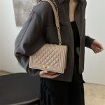 Women Simple Casual Solid Color Square Chain Shoulder Bag - Image 4
