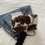 Women Fashion Leopard Plush Chain Shoulder Bag - Image 4