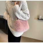 Wholesale Autumn And Winter Faux Fox Fur Fashionable Plush Handbag - Image 4