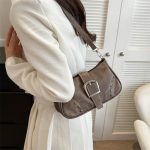 Wholesale Simple Fashion Rivet Underarm Bag - Image 4