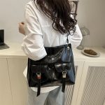 Wholesale Women Fashion Simple Retro Large Capacity Shoulder Bag - Image 4