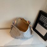 Wholesale Women Fashion Casual Solid Color Loose Large-Capacity Shoulder Bag - Image 4