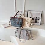 Wholesale Women Fashion Retro Printed Large Capacity Portable Pendant Tote Bag - Image 4