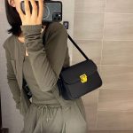 Women Fashion Simple Solid Color Small Square Shoulder Bag - Image 4