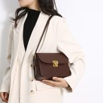 Women Elegant One Shoulder Underarm Bag - Image 4