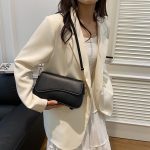 Women Vintage Square Shoulder Bag - Image 4