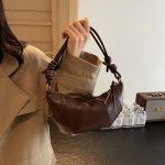Wholesale Women Autumn Winter Vintage Cattle Dumpling Bag - Image 4