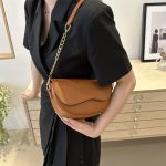 Wholesale Women Fashion Underarm Saddle Bag - Image 4