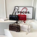 Wholesale Women Fashion Casual Solid Color Shoulder Bag - Image 4