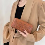 Wholesale Women'S Fashion Rhombus Rivet Zipper Long Coin Purse - Image 4