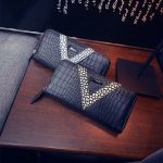 Women Fashion Crocodile Pattern Long Zipper Coin Purse - Image 3