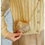 Wholesale Women Mini Crossbody Square Heart Metal Chain Coin Purse Bag - Image 2