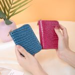 Women Fashion Shiny Crocodile Compact Wallet - Image 4