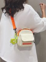 Wholesale Street Fashion Simple Contrast Canvas Crossbody Bag - Image 4