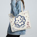 Women'S Fashion Graffiti Vintage Large Capacity Canvas Tote Bag - Image 4