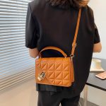 Wholesale Women Fashion Simple Solid Color Rhombic Chain Small Square Crossbody Bag - Image 3