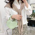 Wholesale Women Summer Fashion Jelly Color Heart Mini Chain Crossbody Bag - Image 5