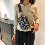 Wholesale Halloween Creative Funny Skull Shoulder Bag - Image 5