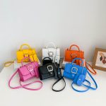 Wholesale 2 In 1 Women Fashion Flap Buckle Design Solid Color PU Crossbody Bag - Image 4