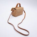 Women Casual Flap Buckle Weave Design Straw Crossbody Bag - Image 4