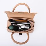 Wholesale Women Fashion Casual Solid Color Stone Pattern Handbag - Image 5