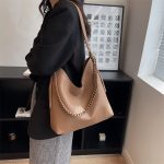 Wholesale Women Fashion Casual Simple Solid Color Chain Large Capacity Shoulder Bag - Image 4