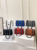 Wholesale Women Fashion Casual Solid Color Snake-Pattern Chain Small Square Shoulder Bag - Image 4