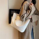 Wholesale Women Fashion Casual Simple Solid Color Large Capacity Shoulder Bag - Image 4