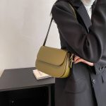 Wholesale Women Fashion Flap Portable Underarm Saddle Bag - Image 5