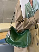 Wholesale Women Vintage Fashion Waxed Genuine Leather Shoulder Bag - Image 5