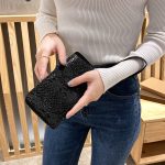 Wholesale Women Fashion Vintage Embossed Long Coin Purse - Image 4