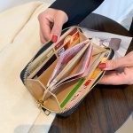 Wholesale Women Fashion Rivet Coin Purse - Image 4