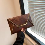 Wholesale Women Retro PU Large Capacity Rectangular Purses - Image 4