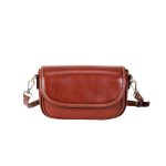 Wholesale Women Retro Simple Leather Messenger Bag - Image 4