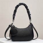 Wholesale Women Fashion Casual Autumn Solid Color Vertical Stripes Shoulder Bag