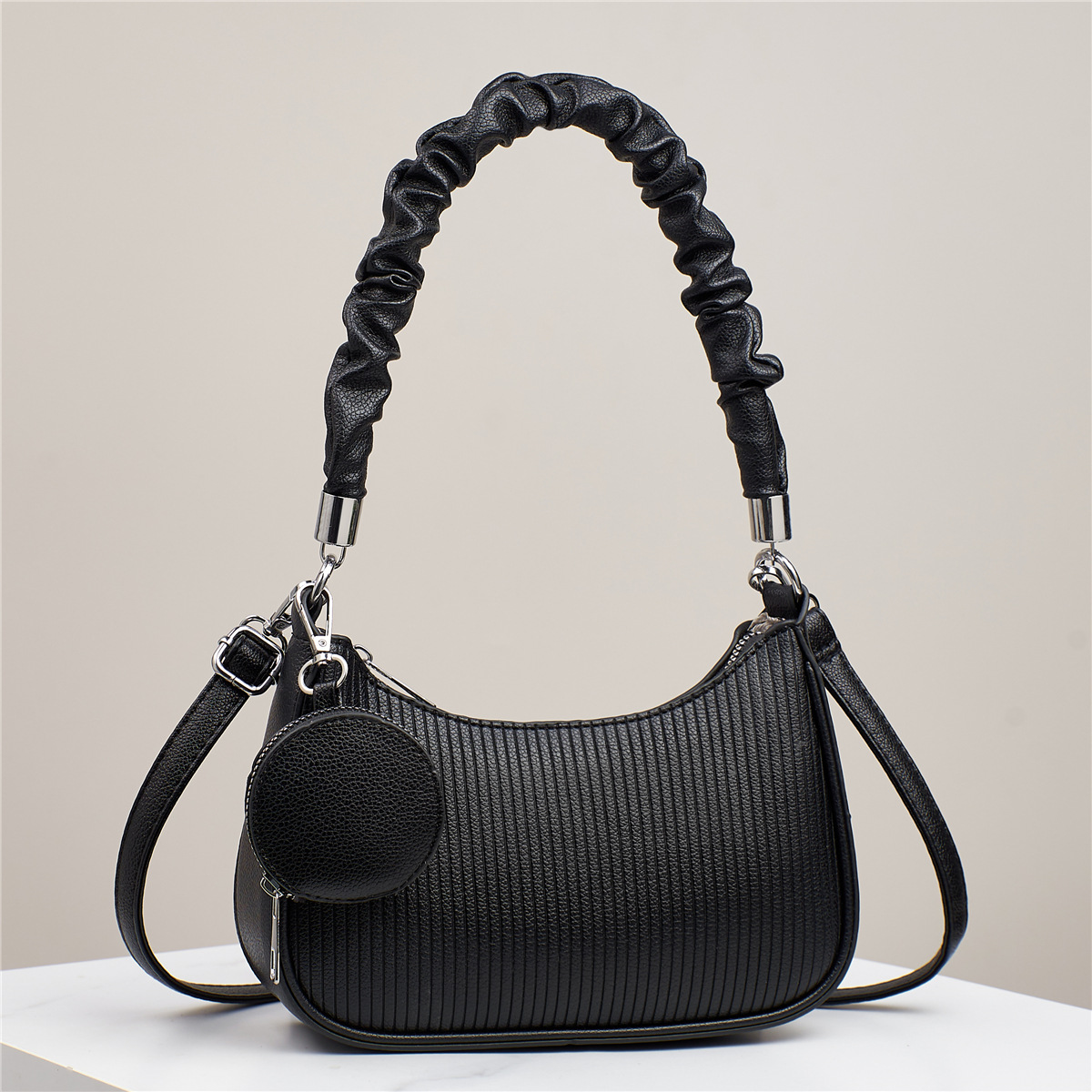 main_5-55 Wholesale Women Fashion Casual Autumn Solid Color Vertical Stripes Shoulder Bag - Image 1