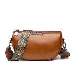 Wholesale Women Fashion Casual PU Solid Color Zipper Crossbody Bag - Image 4