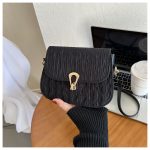 Wholesale Summer Women Simple Fashion Creased Flap Lock Crossbody Bag