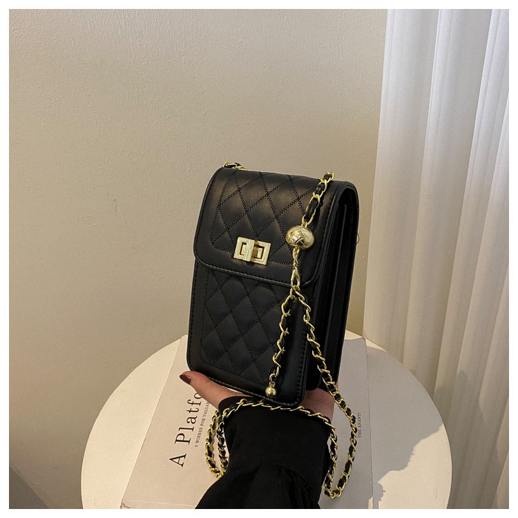 main_6-248 Women Fashion Rhomboid Flap Lock Rectangular Chain Crossbody Bag - Image 1