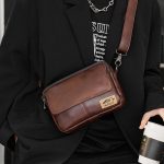 Wholesale Men'S Fashion Sports Pu Retro Messenger Bag