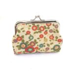 Women Trendy Print Clip Clip Wallet - Image 8
