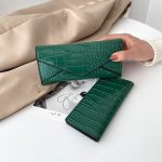 Wholesale Women Fashion Crocodile Pattern Multi-Card Slot Long Hand Coin Purse - Image 7