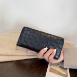 Women'S Fashion Pu Leather Indentation Small Check Large Capacity Coin Purse - Image 9