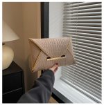 Women Fashion Personality Solid Color Clutch Bag - Image 8