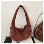 Wholesale Women Fashion Solid Color Rivet Large Capacity Shoulder Bag