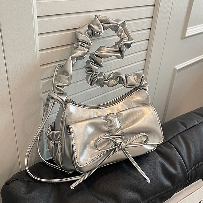 product_0-24 Wholesale Women Fashion Casual Solid Color Small Square Portable Soft Leather Shoulder Bag - Image 1