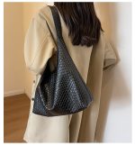 Wholesale Women Fashion Retro Solid Color Woven Embossed Shoulder Bag Two-Piece Bag Set - Image 4